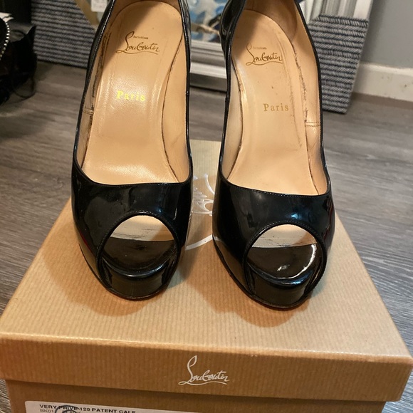 Christian Louboutin Very Prive Size 40.5! - Picture 3 of 8